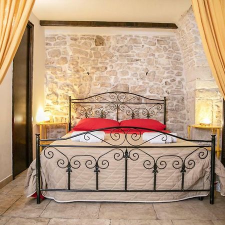 הוילה מרטינה פרנקה La Casa Di Vale מראה חיצוני תמונה