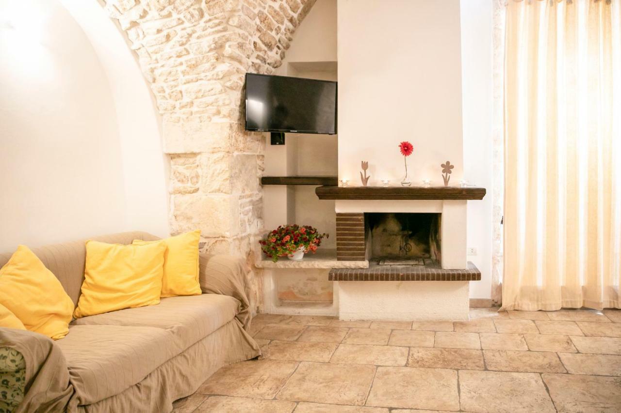 הוילה מרטינה פרנקה La Casa Di Vale מראה חיצוני תמונה
