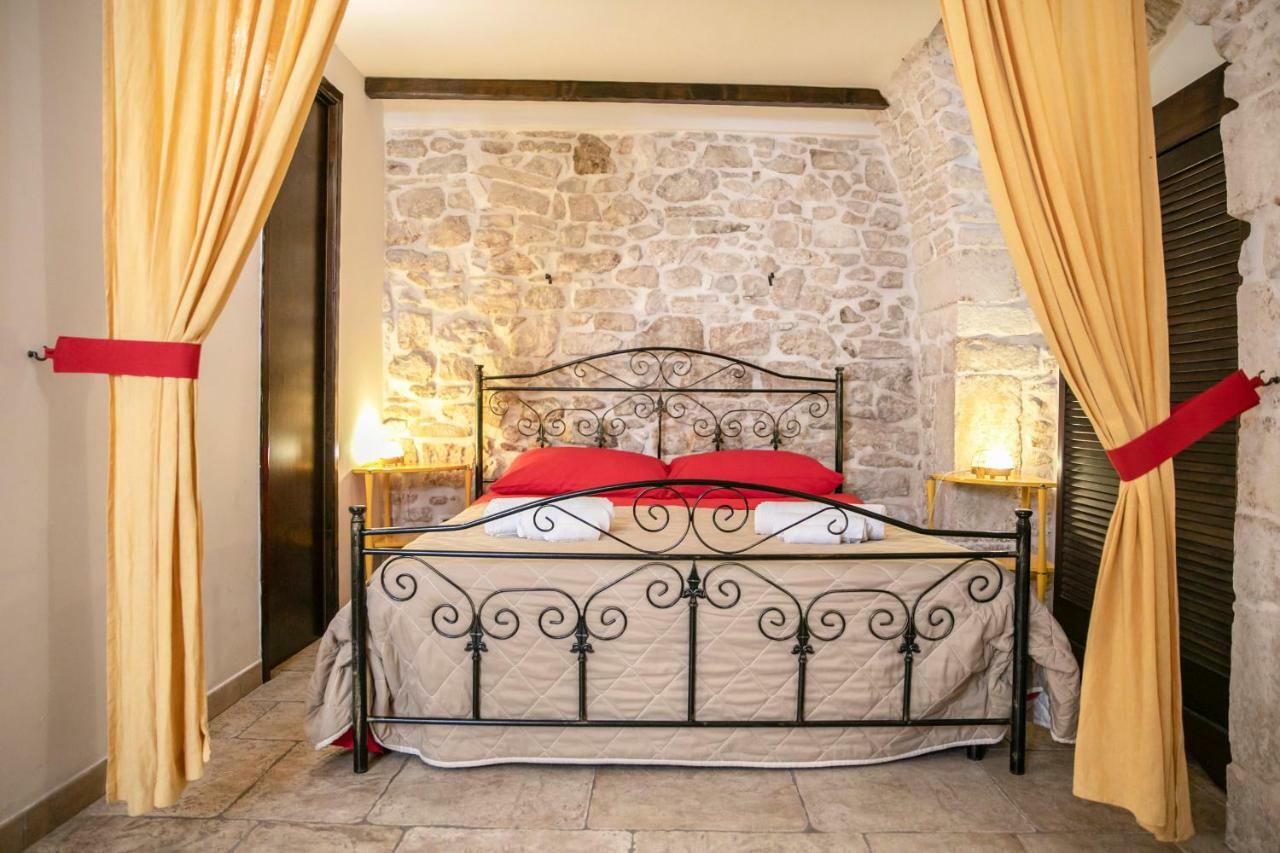 הוילה מרטינה פרנקה La Casa Di Vale מראה חיצוני תמונה